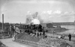 Ny jernbanebru over Glomma ved Sarpsfossen : belastningsprøv