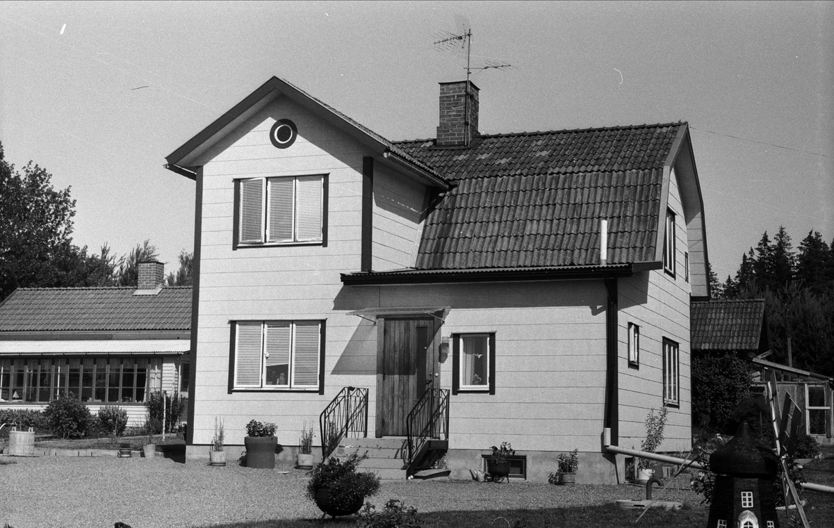 Bostadshus, Björkhaga, Drälinge, Björklinge socken, Uppland 1976