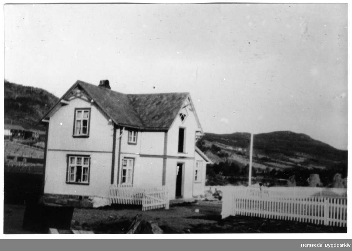 Bruvollen,80.8,  på Tuv i Hemsedal i 1930-åra.