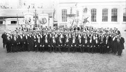 "Smaalenske Sangerstævne" i Halden 1911. Fra v. foran: 4.Eig