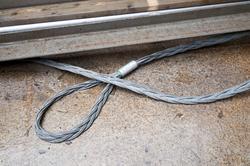 Wirestropp brukt til å løfte stålemner for bruk i verkstedet