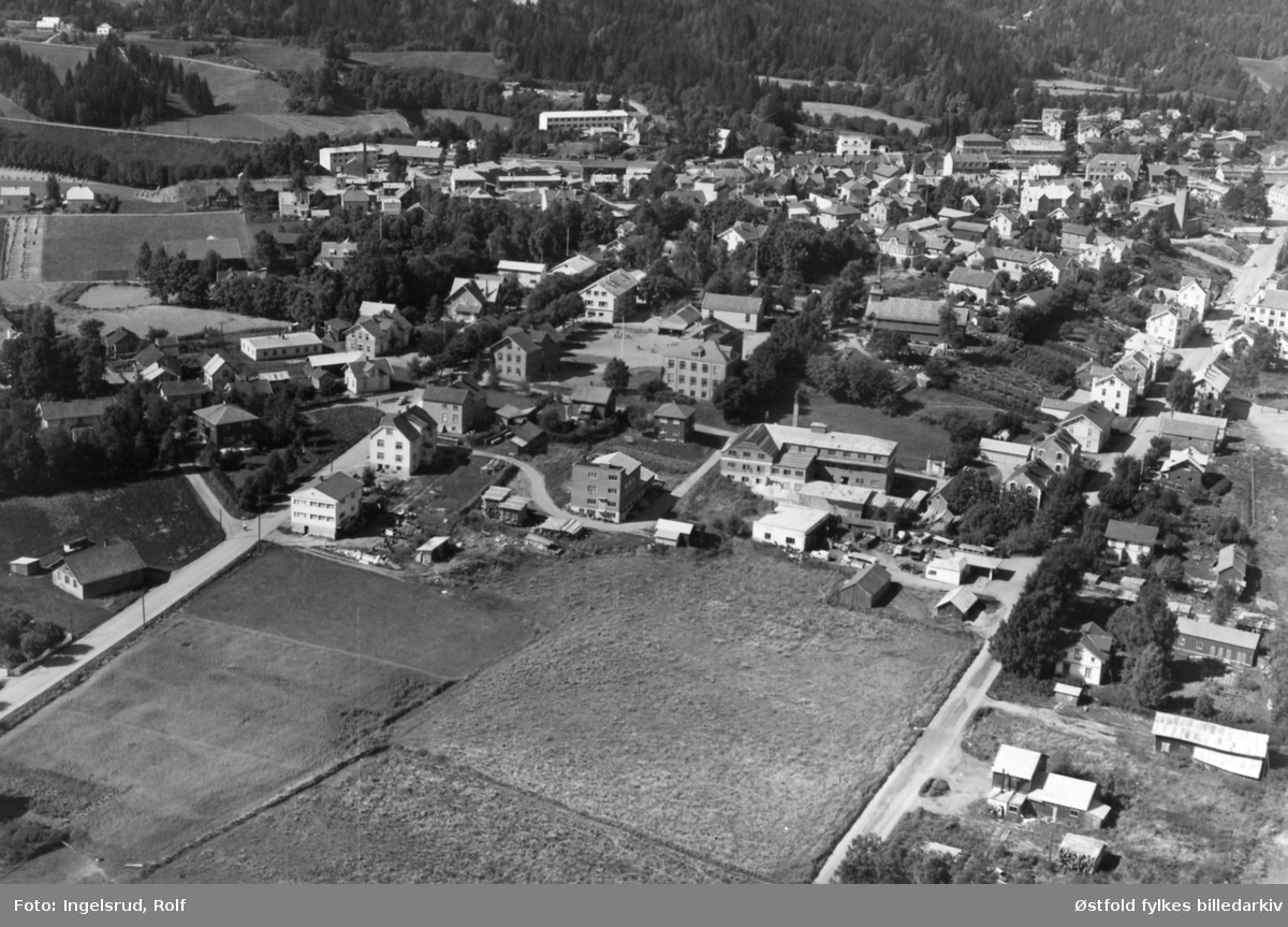 Oversiktsbilde fra boligstrøk i  Mysen  i Eidsberg, flyfoto 20. august 1953.