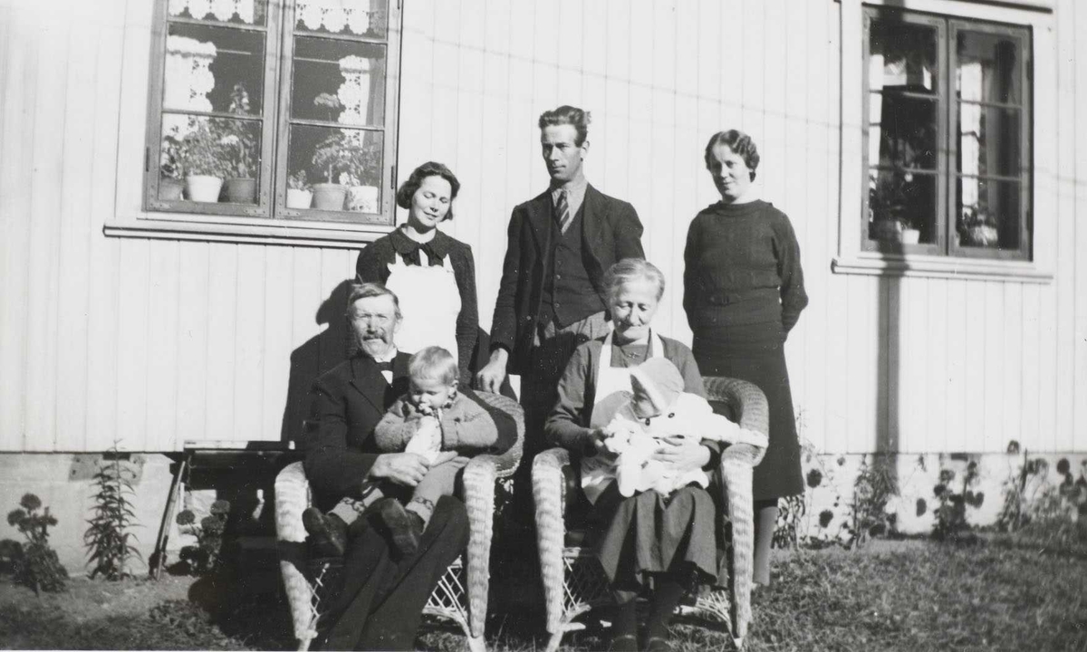 Familiebilde på Kollerud Mellom i 1939