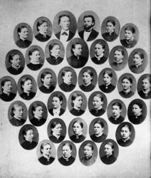 Romsdal Amtskole 1886 på Langset i Eidsvåg. Nesset.