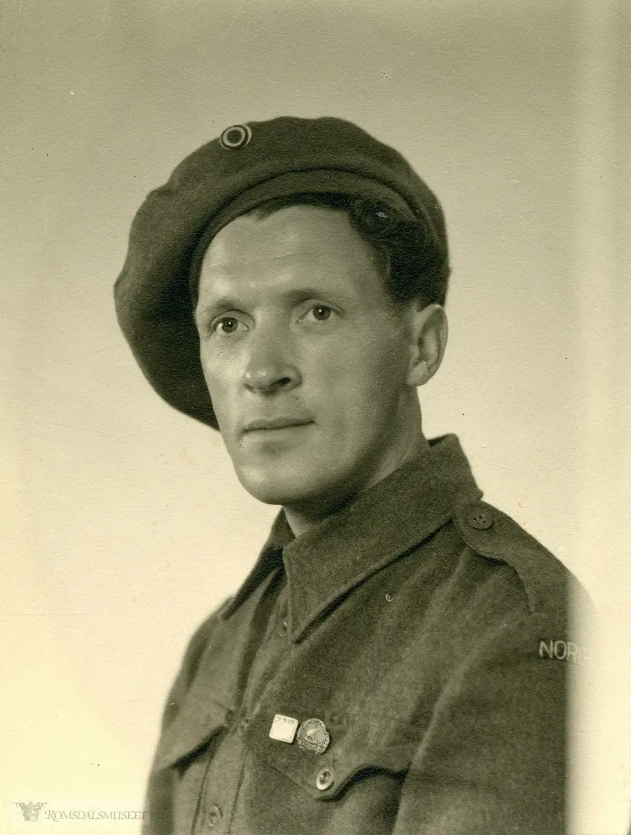 Hjalmar Eide, Eidsbygda som soldat i 1945.