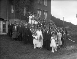 Malli Dahl og Knut Talsethagen sin bryllupsfest 4. juli 1931