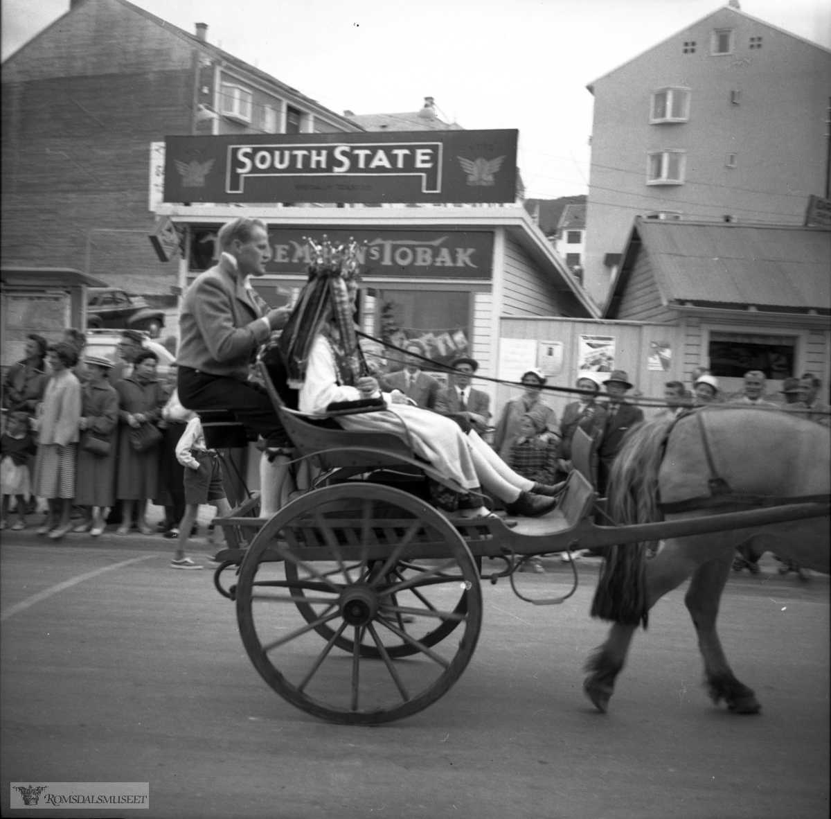 Fra Synnøve Solbakken jubileet i 1957.
