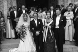 "1961. Bryllup Korshavn. Tellefsen - Oftedal. Fjøsen Kvam".