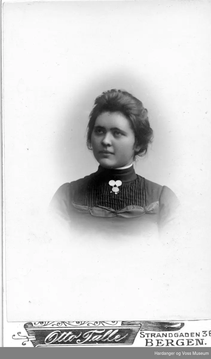 Anna J. Utne