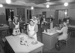 Hus-stellkurs på Bispehaugen skole