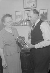 Professor J. Harlan Johnson på botanisk avdeling ved Vidensk