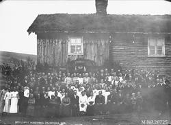 Gruppebilde - bryllup på Nordvang i Dalsbygda 1925