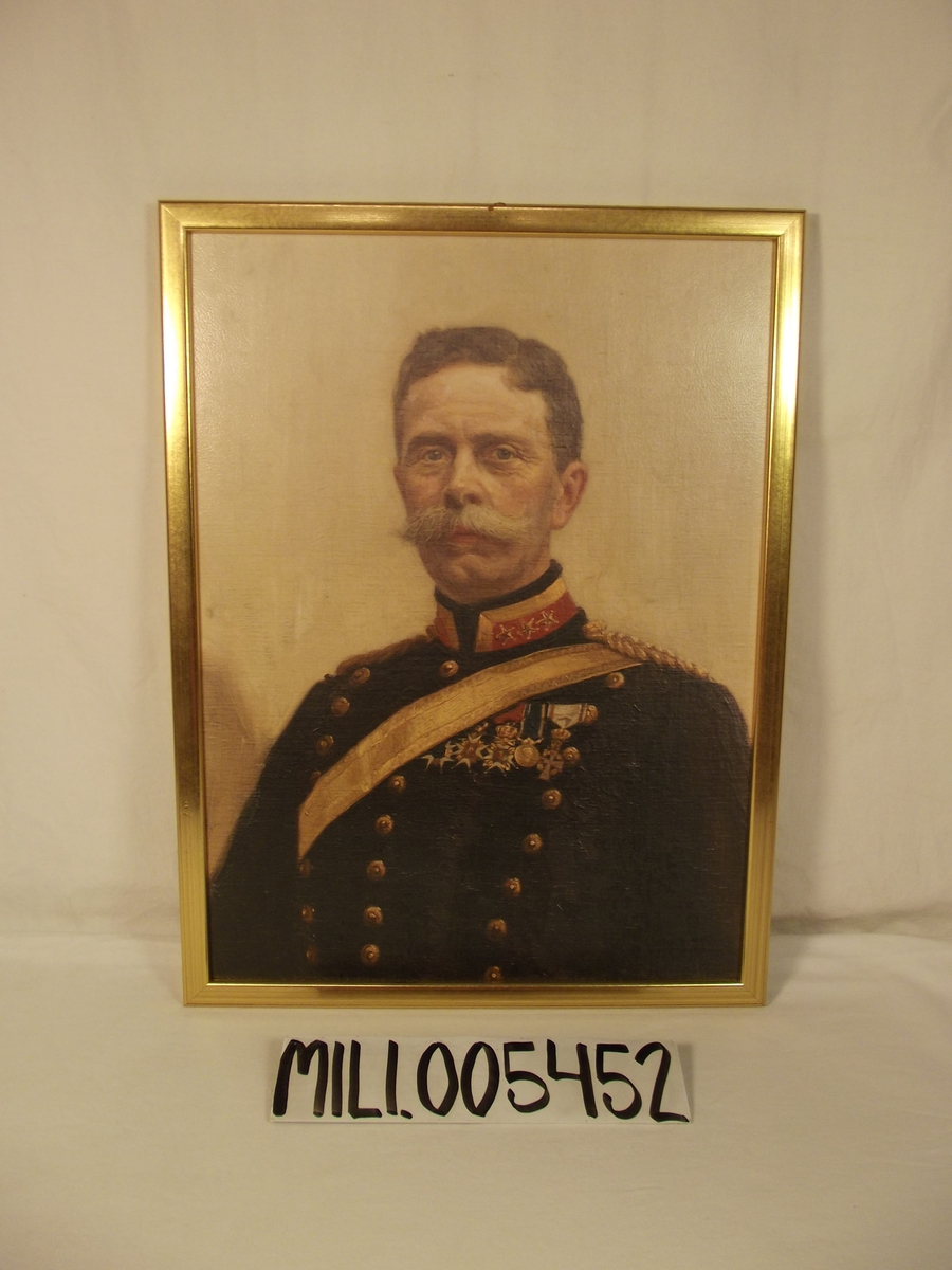 Tavla: de Laval A.I.R. överste, A 6, färgfoto av porträtt.
Regementschef Andra Göta Artilleriregemente 1898-1899.